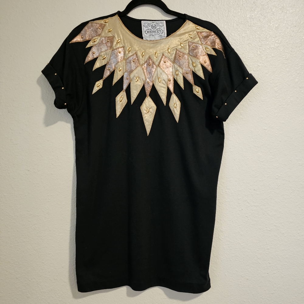Bellows Brut Briquet Women's Black OSFA T Shirt Golden Collar Embellishment.